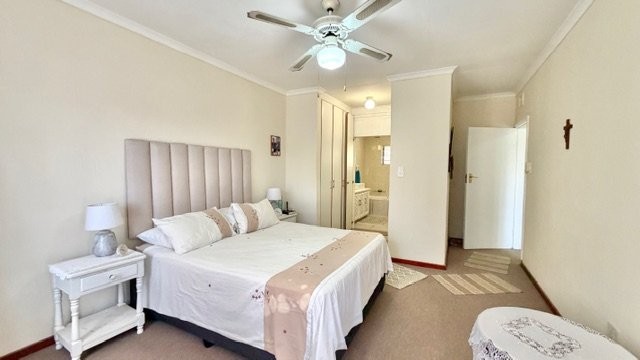 3 Bedroom Property for Sale in St Michaels On Sea KwaZulu-Natal