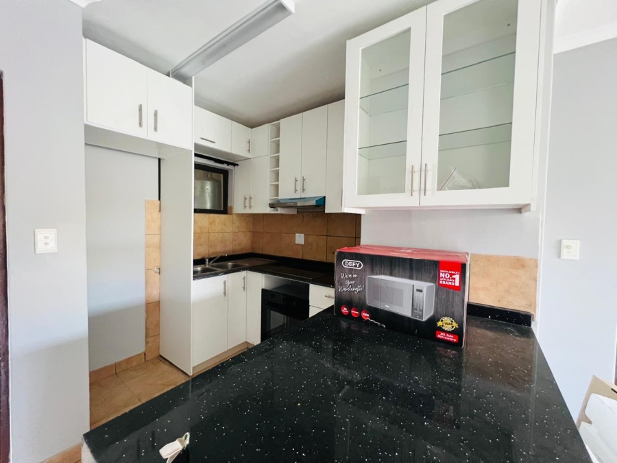 To Let 2 Bedroom Property for Rent in Westville KwaZulu-Natal