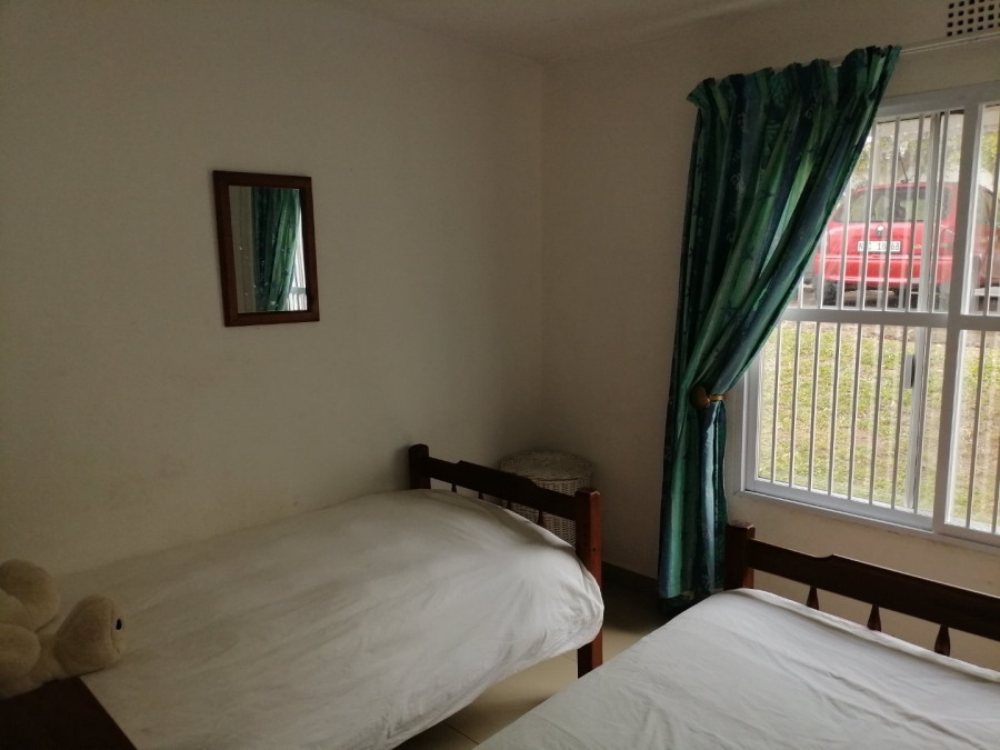 2 Bedroom Property for Sale in Uvongo Beach KwaZulu-Natal