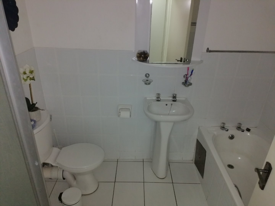 2 Bedroom Property for Sale in Uvongo Beach KwaZulu-Natal