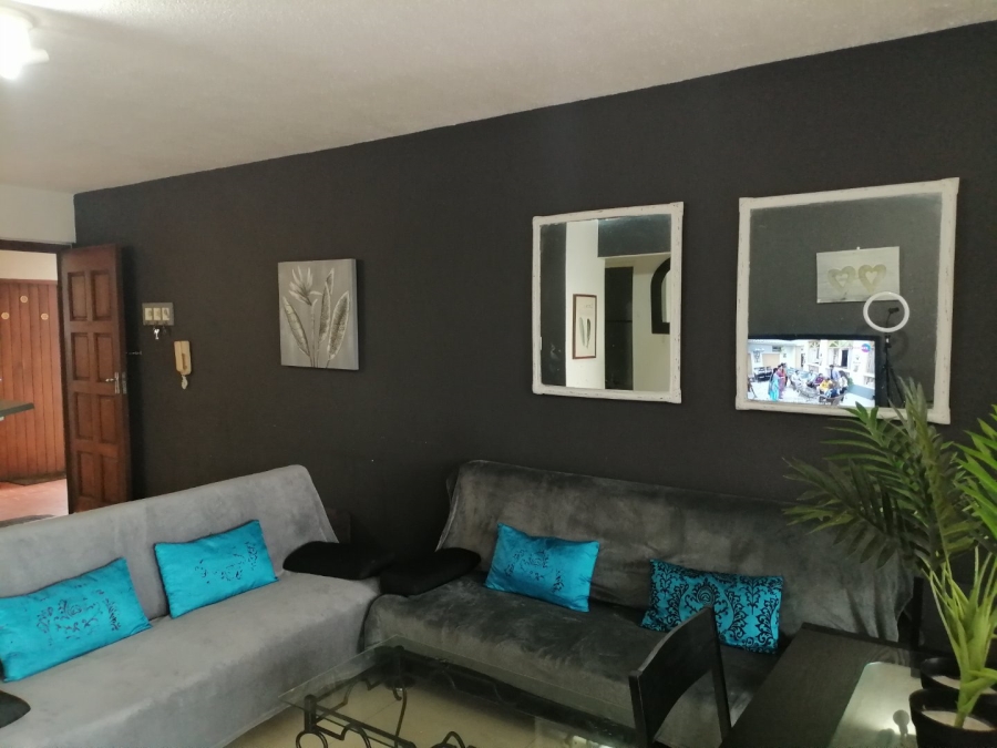 2 Bedroom Property for Sale in Uvongo Beach KwaZulu-Natal