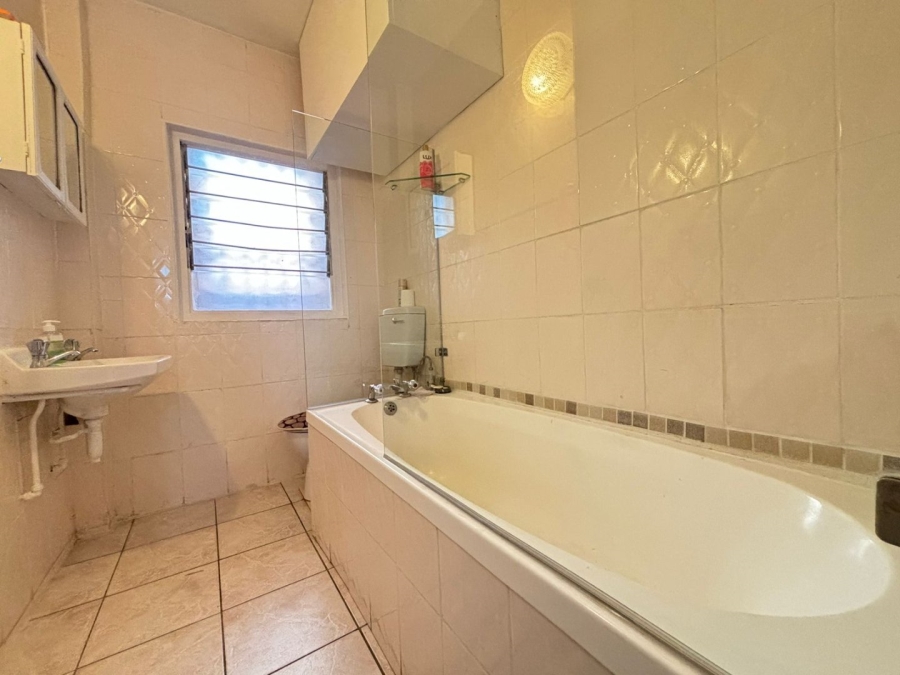 To Let 1 Bedroom Property for Rent in Musgrave KwaZulu-Natal