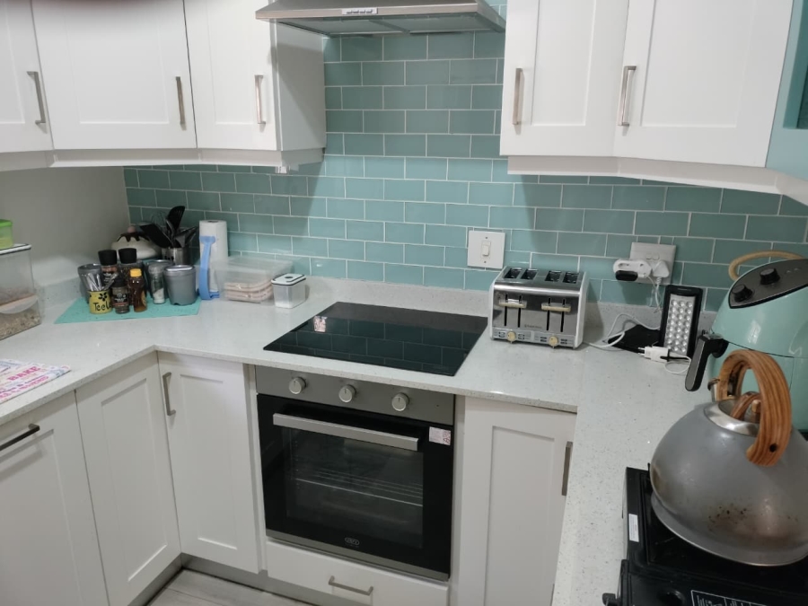 3 Bedroom Property for Sale in St Michaels On Sea KwaZulu-Natal