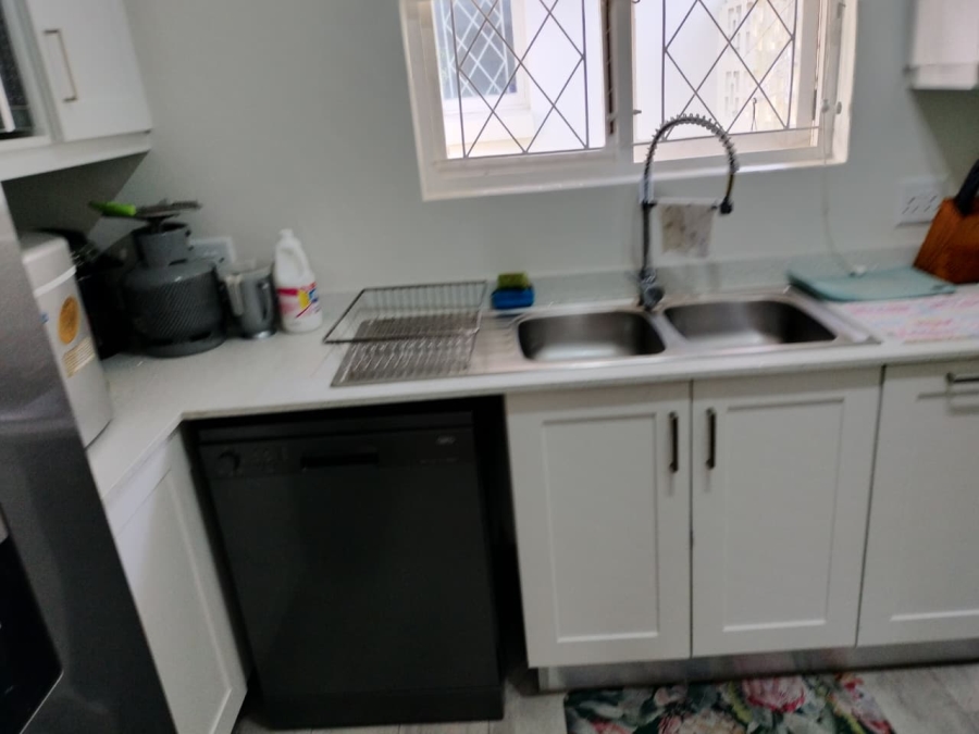 3 Bedroom Property for Sale in St Michaels On Sea KwaZulu-Natal