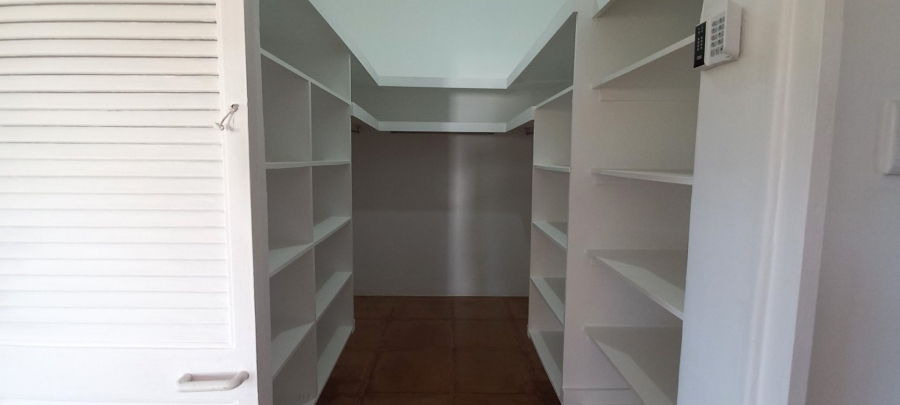 4 Bedroom Property for Sale in Umzumbe KwaZulu-Natal