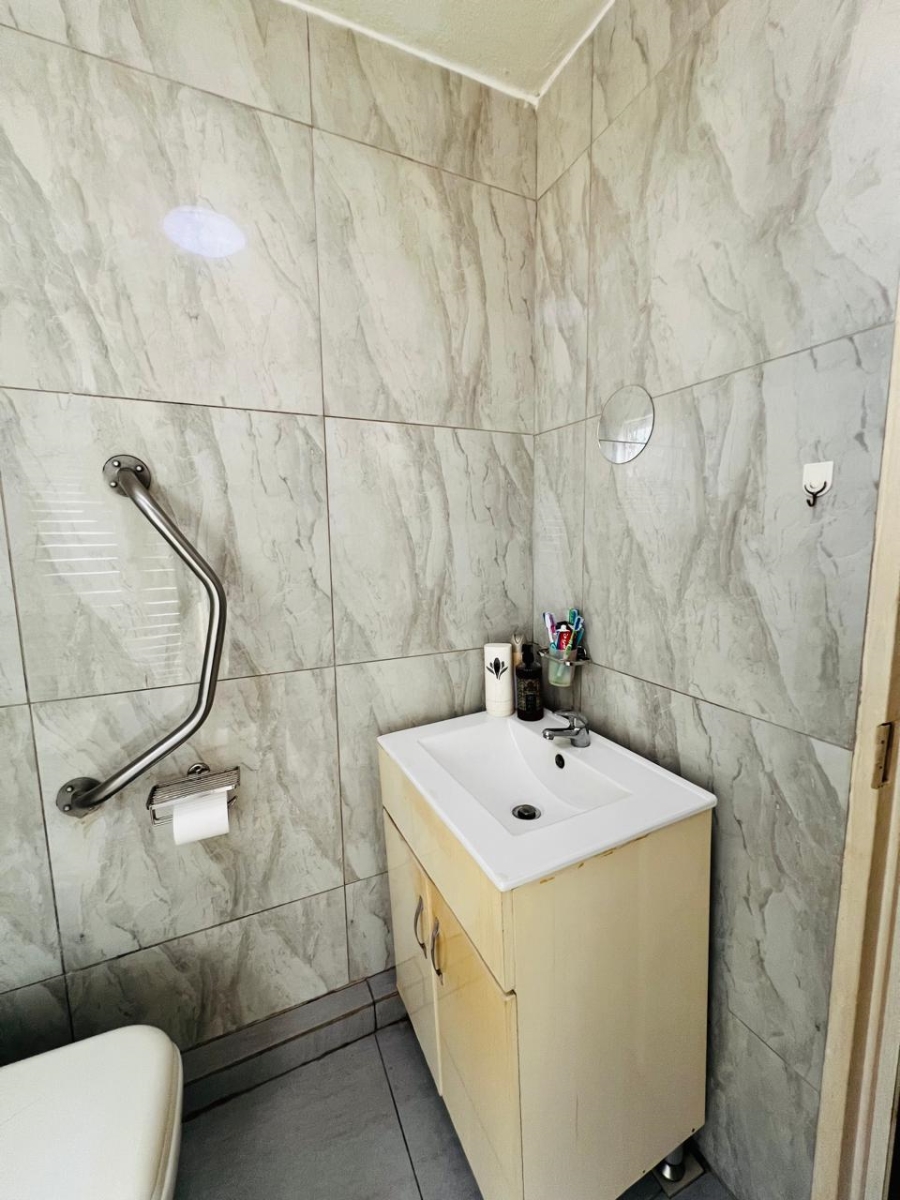 2 Bedroom Property for Sale in Sparks KwaZulu-Natal