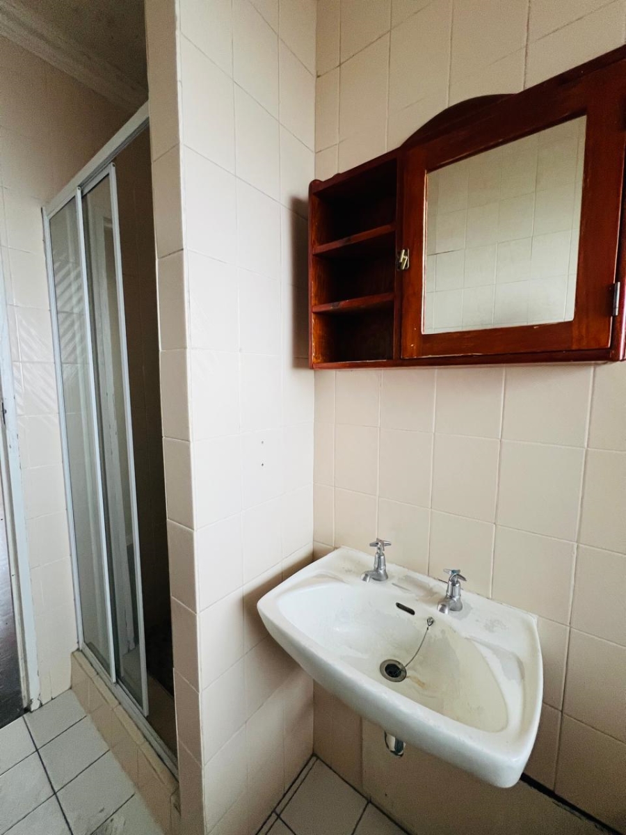 2 Bedroom Property for Sale in Morningside KwaZulu-Natal