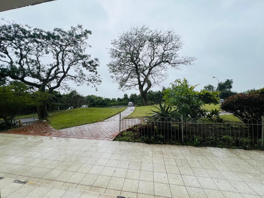 2 Bedroom Property for Sale in Morningside KwaZulu-Natal