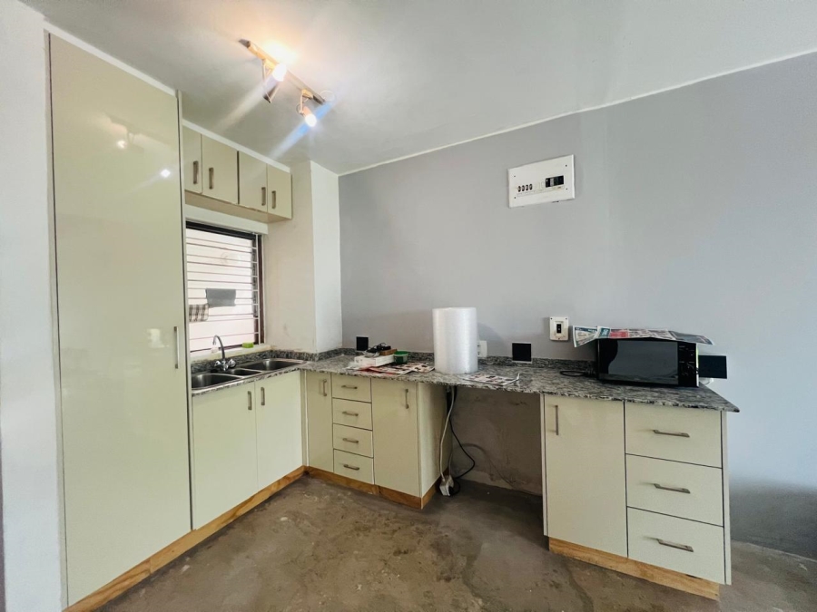 To Let 1 Bedroom Property for Rent in Musgrave KwaZulu-Natal