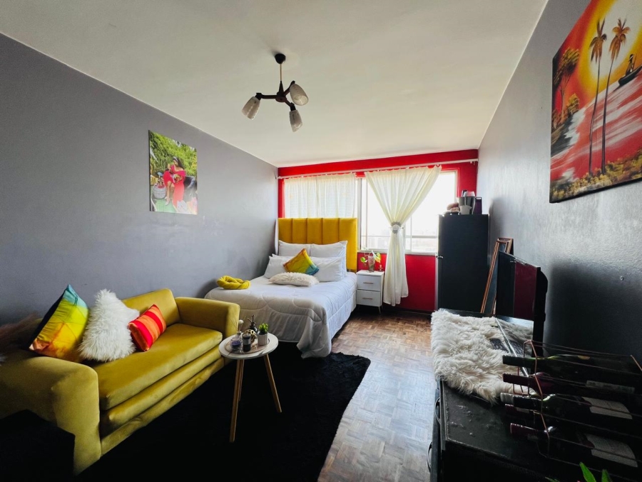 1 Bedroom Property for Sale in Durban Central KwaZulu-Natal