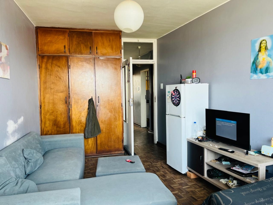 1 Bedroom Property for Sale in Durban Central KwaZulu-Natal