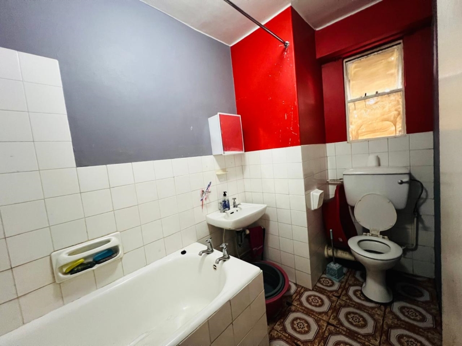 1 Bedroom Property for Sale in Durban Central KwaZulu-Natal