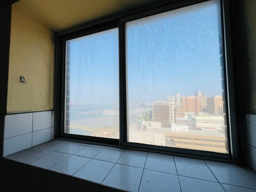 2 Bedroom Property for Sale in Durban Central KwaZulu-Natal