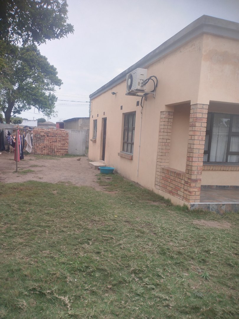  Bedroom Property for Sale in Esikhawini KwaZulu-Natal