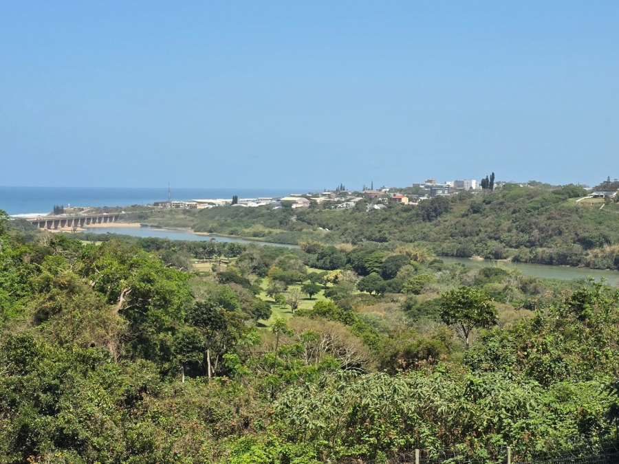 5 Bedroom Property for Sale in Umtentweni KwaZulu-Natal