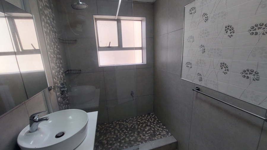 2 Bedroom Property for Sale in South Beach KwaZulu-Natal