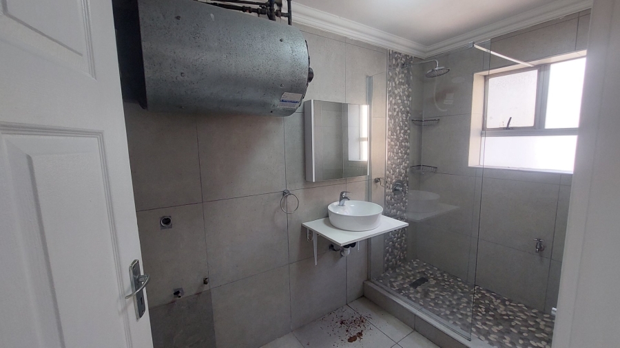 2 Bedroom Property for Sale in South Beach KwaZulu-Natal