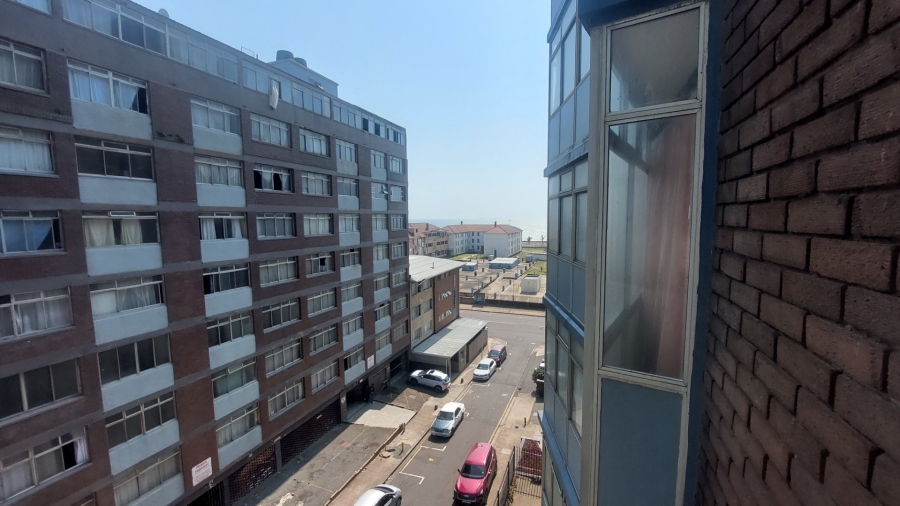 2 Bedroom Property for Sale in South Beach KwaZulu-Natal