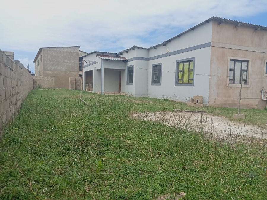 4 Bedroom Property for Sale in Mzingazi KwaZulu-Natal