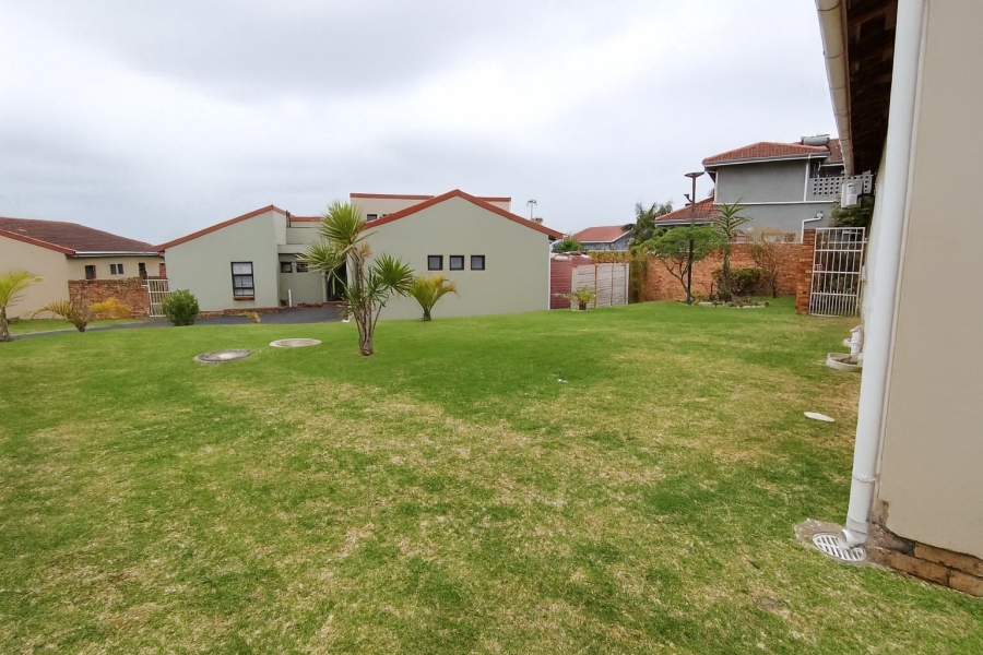 3 Bedroom Property for Sale in Uvongo KwaZulu-Natal
