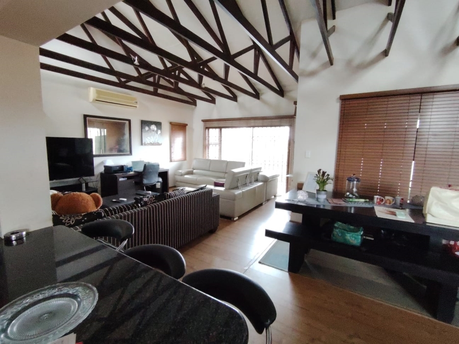 3 Bedroom Property for Sale in Uvongo KwaZulu-Natal