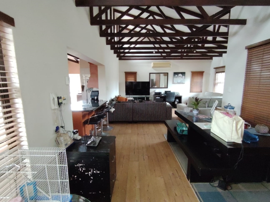 3 Bedroom Property for Sale in Uvongo KwaZulu-Natal