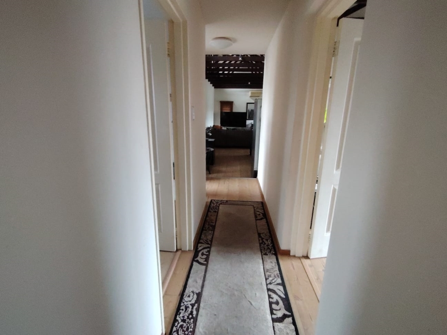 3 Bedroom Property for Sale in Uvongo KwaZulu-Natal
