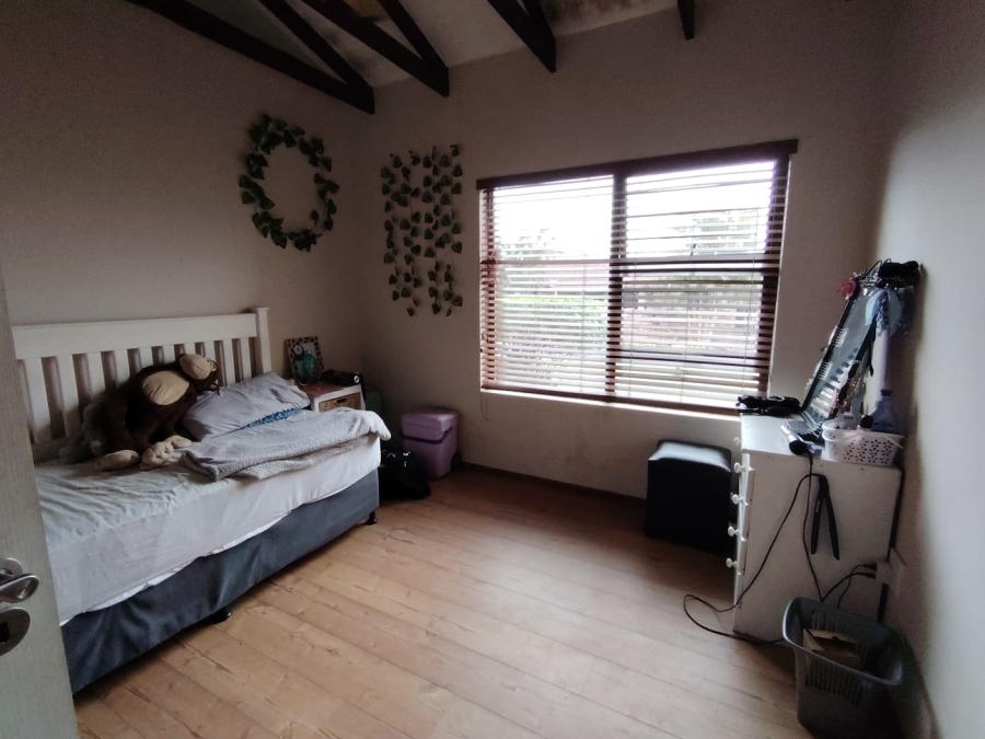 3 Bedroom Property for Sale in Uvongo KwaZulu-Natal
