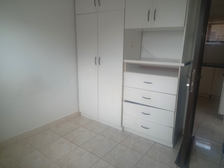 To Let 2 Bedroom Property for Rent in Scottsville KwaZulu-Natal