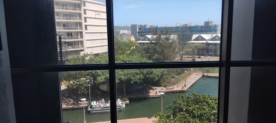 2 Bedroom Property for Sale in Point Waterfront KwaZulu-Natal