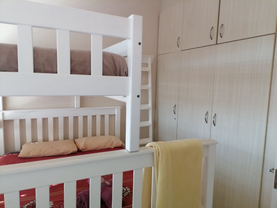 2 Bedroom Property for Sale in Uvongo Beach KwaZulu-Natal