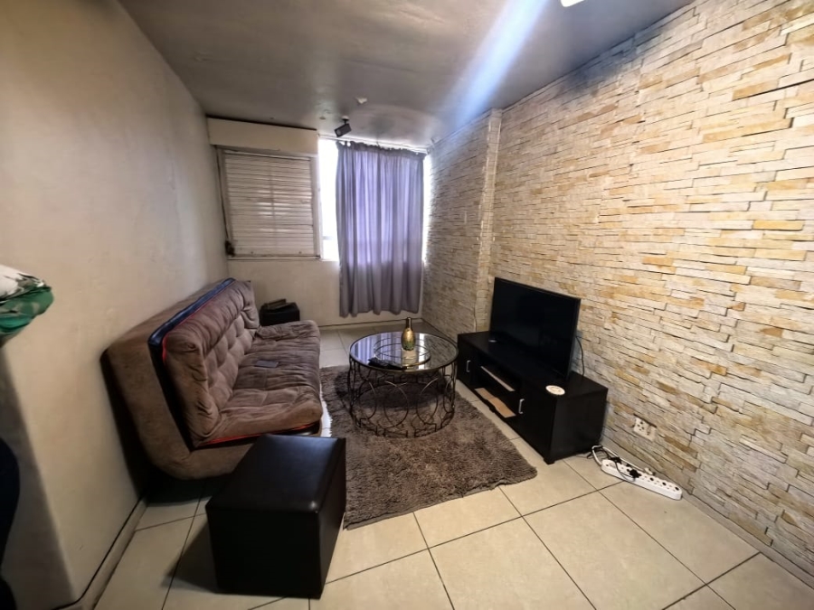 To Let 2 Bedroom Property for Rent in Windermere KwaZulu-Natal