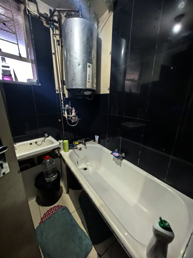 To Let 2 Bedroom Property for Rent in Windermere KwaZulu-Natal