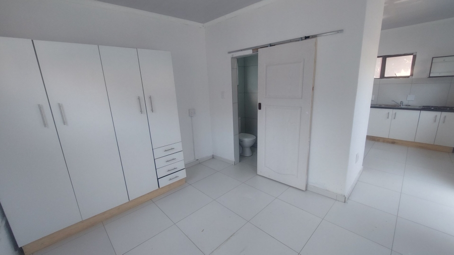To Let 1 Bedroom Property for Rent in Musgrave KwaZulu-Natal