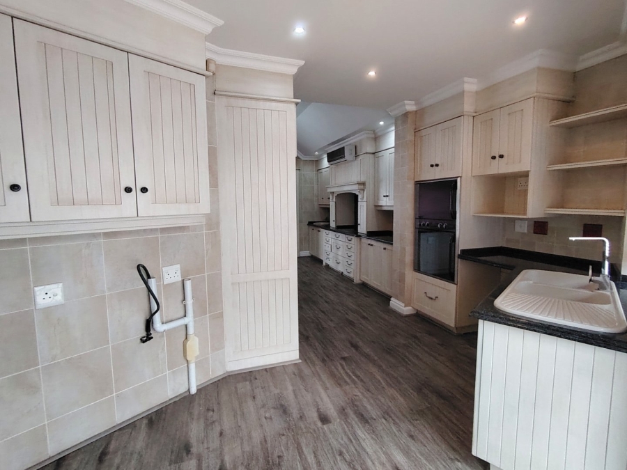 5 Bedroom Property for Sale in Ramsgate KwaZulu-Natal