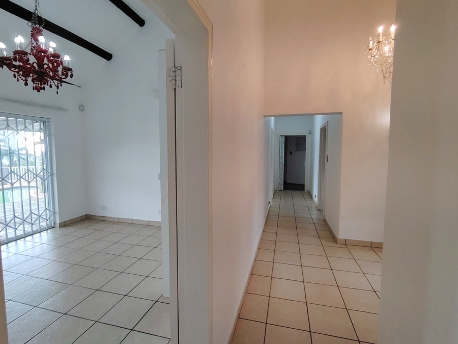 5 Bedroom Property for Sale in Ramsgate KwaZulu-Natal