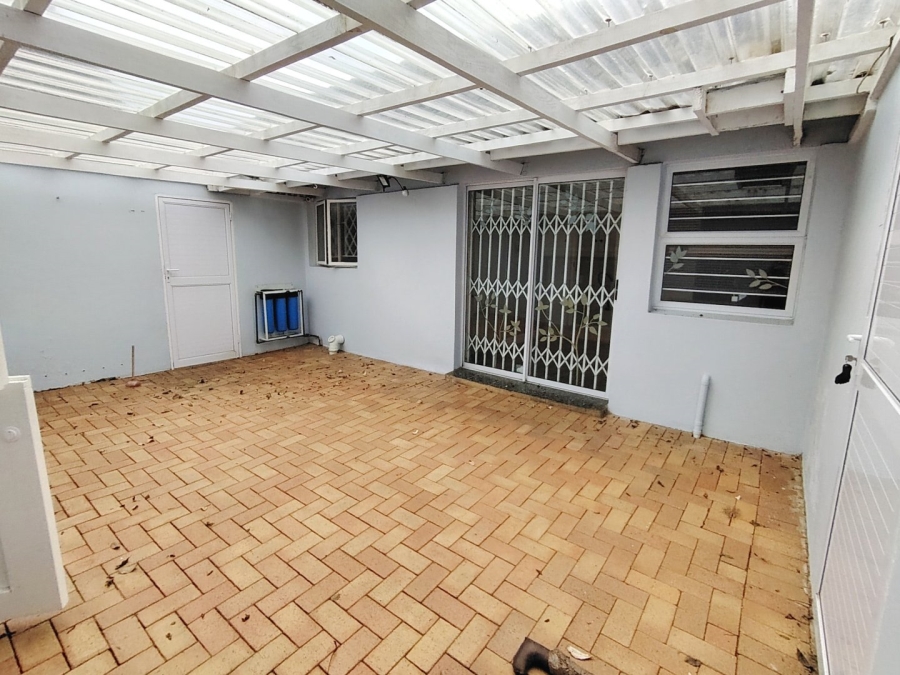 5 Bedroom Property for Sale in Ramsgate KwaZulu-Natal
