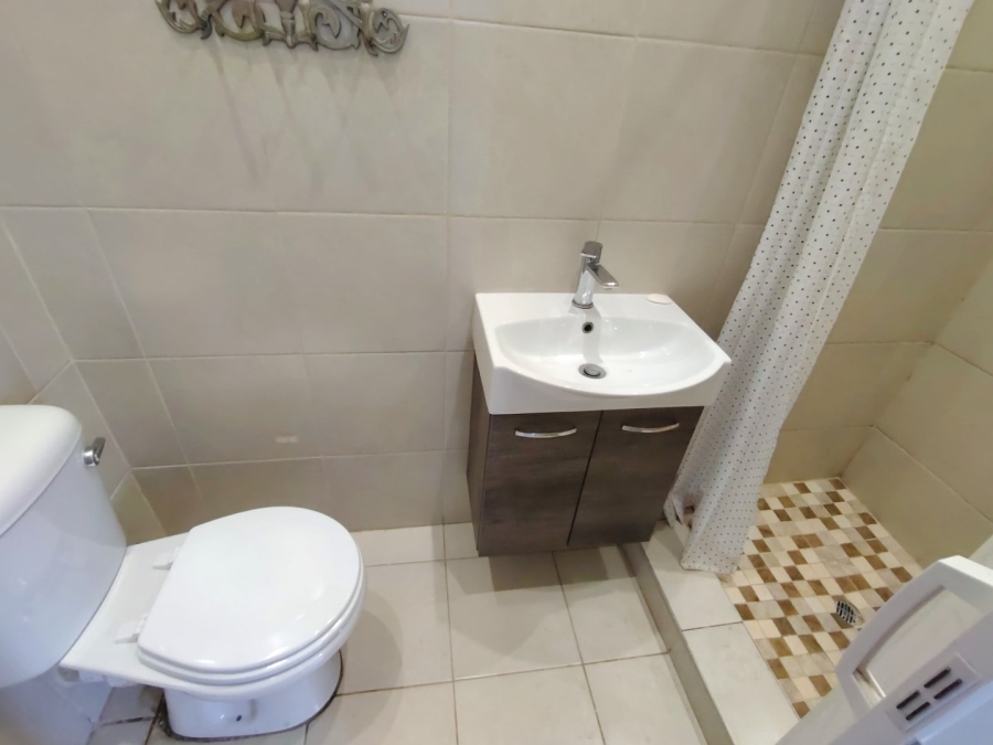 5 Bedroom Property for Sale in Ramsgate KwaZulu-Natal