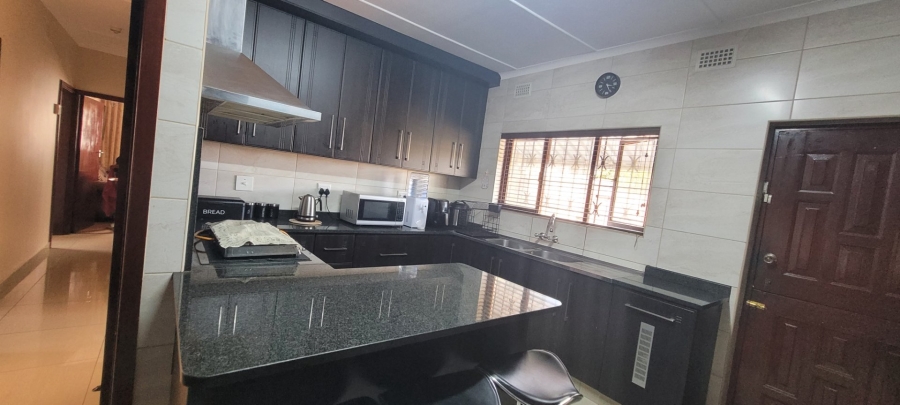 3 Bedroom Property for Sale in Albersville KwaZulu-Natal