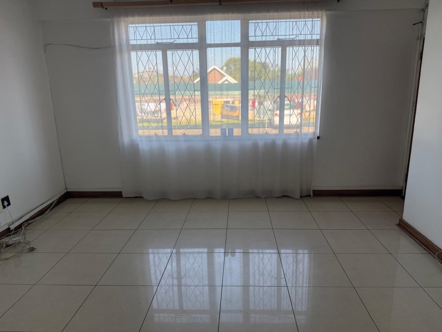 To Let 2 Bedroom Property for Rent in Scottsville KwaZulu-Natal