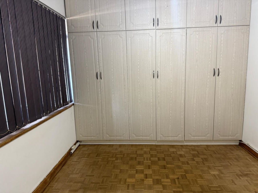 To Let 2 Bedroom Property for Rent in Scottsville KwaZulu-Natal