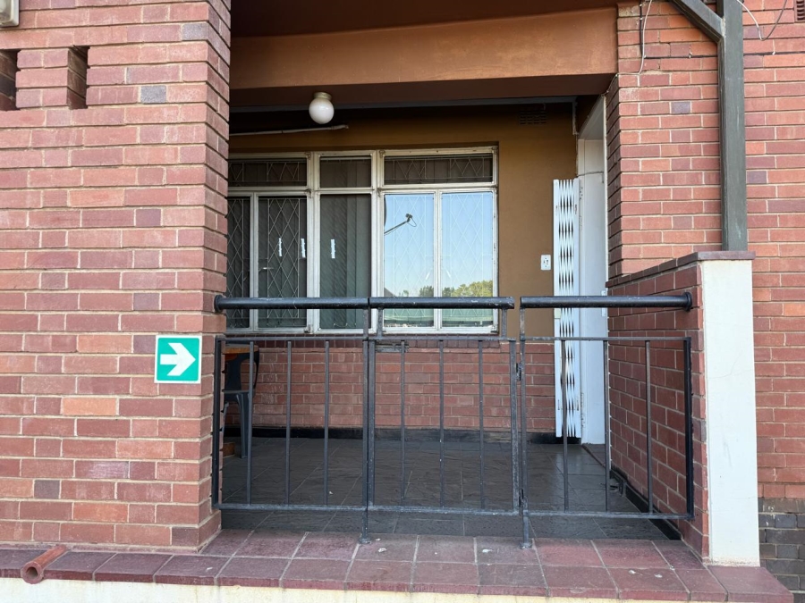 To Let 2 Bedroom Property for Rent in Scottsville KwaZulu-Natal
