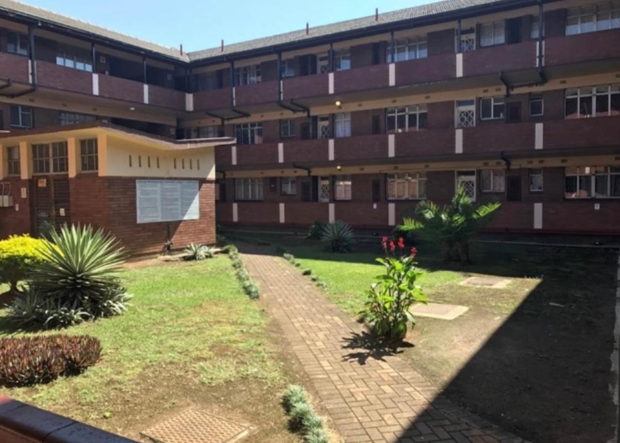 To Let 2 Bedroom Property for Rent in Scottsville KwaZulu-Natal