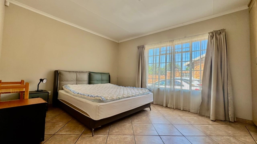 3 Bedroom Property for Sale in Huttenheights KwaZulu-Natal
