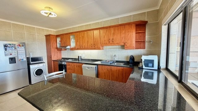 3 Bedroom Property for Sale in Uvongo KwaZulu-Natal