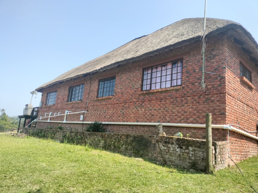 6 Bedroom Property for Sale in St Michaels On Sea KwaZulu-Natal