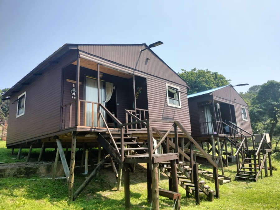 6 Bedroom Property for Sale in St Michaels On Sea KwaZulu-Natal