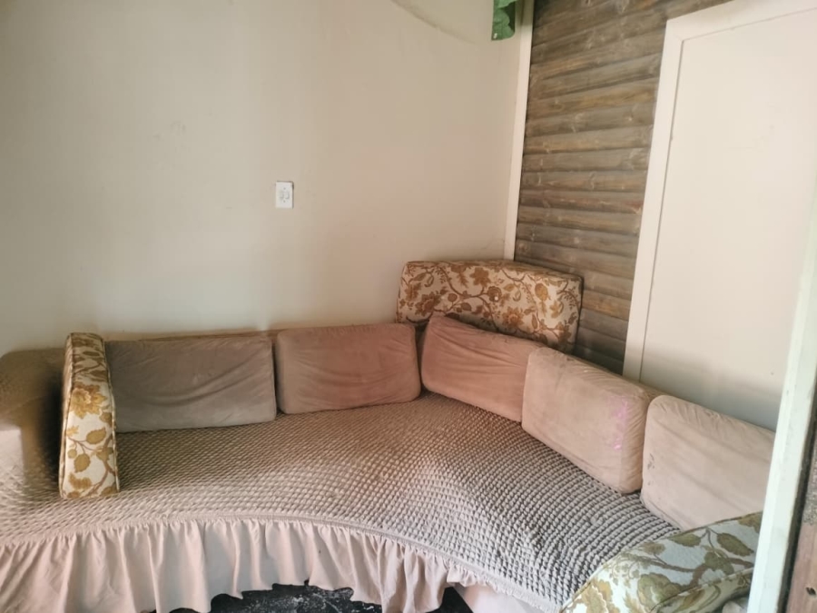 6 Bedroom Property for Sale in St Michaels On Sea KwaZulu-Natal