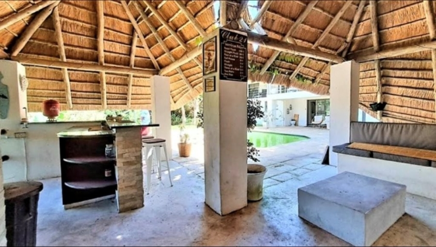 4 Bedroom Property for Sale in St Michaels On Sea KwaZulu-Natal