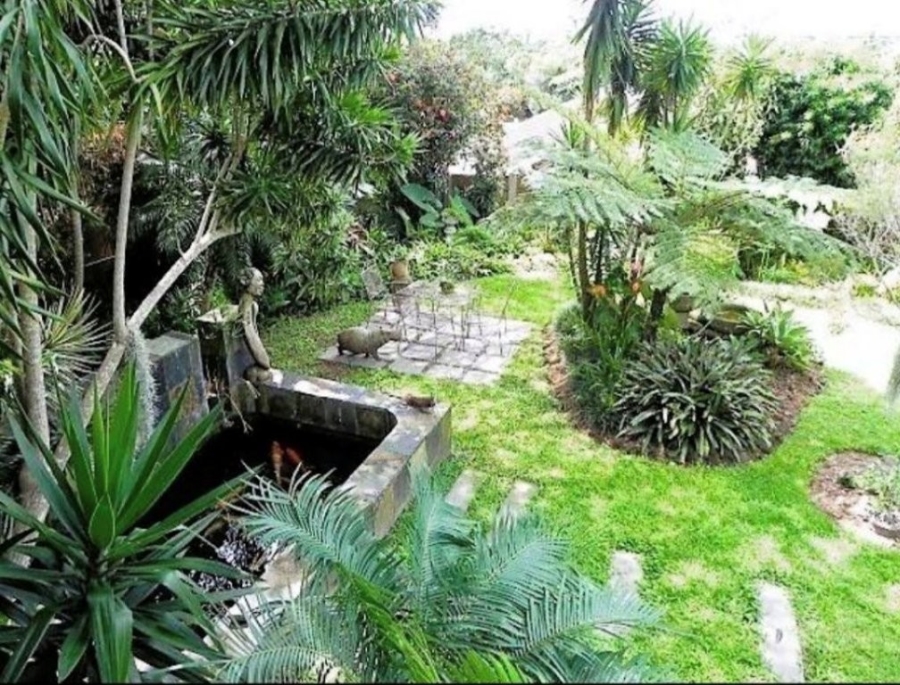 4 Bedroom Property for Sale in St Michaels On Sea KwaZulu-Natal